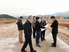 中亚电子城集团总裁夏萍率队赴广东省广宁县考